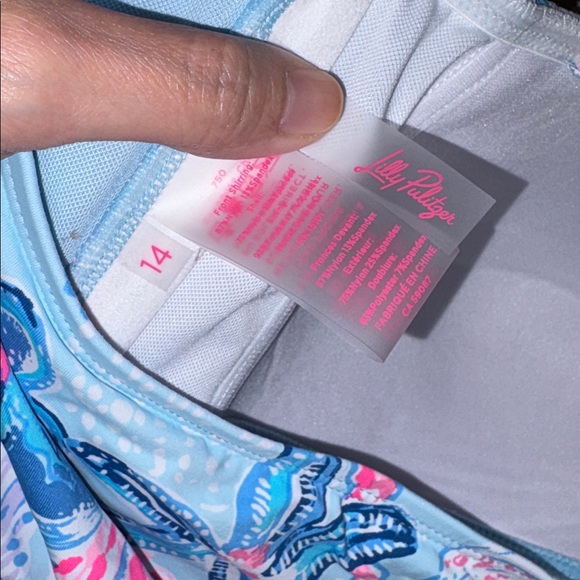 Lilly Pulitzer Flamenco One-Piece Swimsuit in the Multi Bahamas Beachcomber - Picture 8 of 8